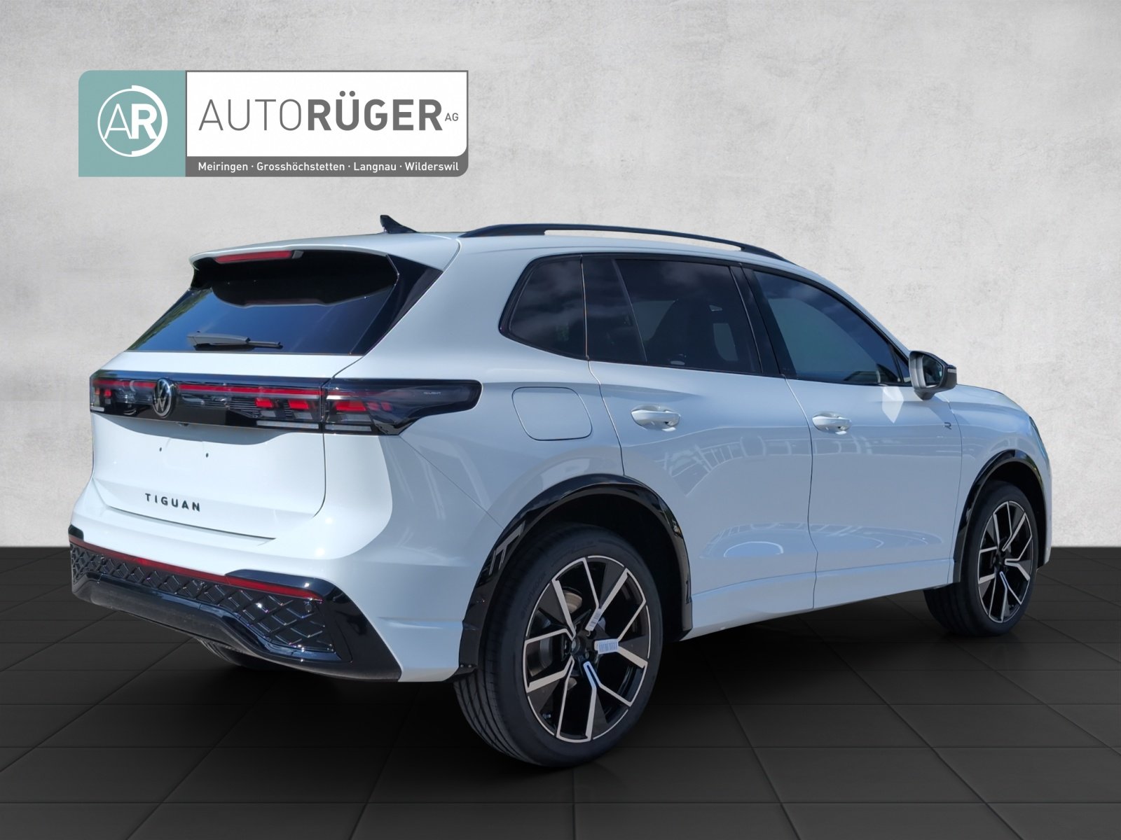 VW Tiguan R-Line UNITED 4Motion, Diesel, Neuwagen, Automatik - 6