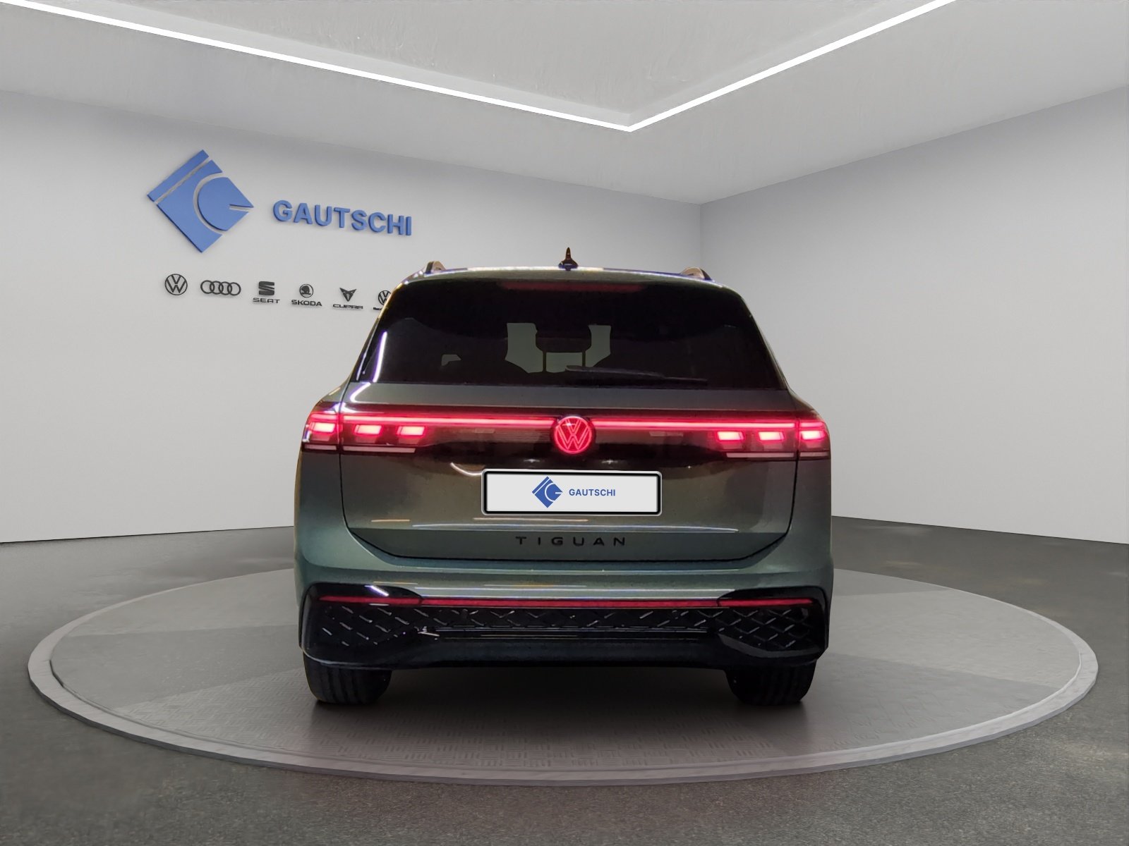 VW Tiguan 2.0 TSI DSG R-Line Plus 4Motion, Petrol, New car, Automatic - 4