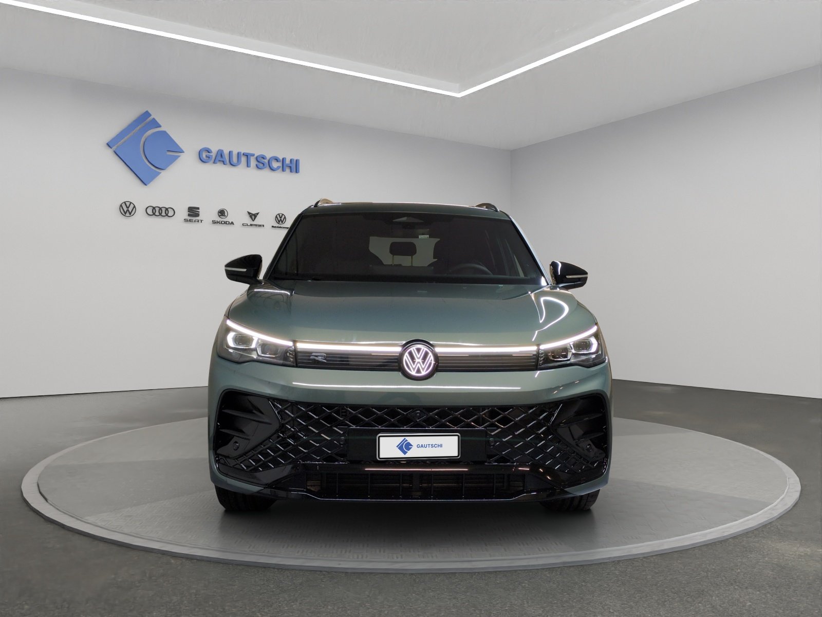 VW Tiguan 2.0 TSI DSG R-Line Plus 4Motion, Petrol, New car, Automatic - 5