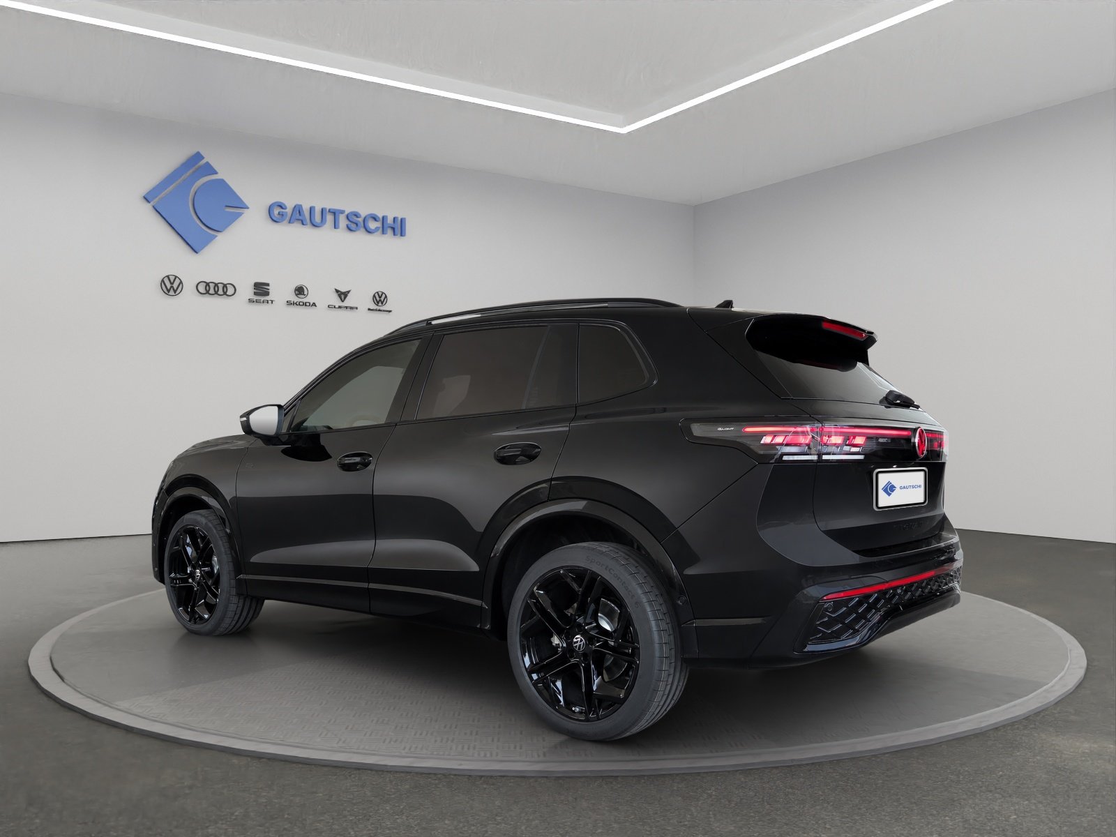VW Tiguan 2.0 TSI DSG R-Line Plus 4Motion, Essence, Voiture nouvelle, Automatique - 3