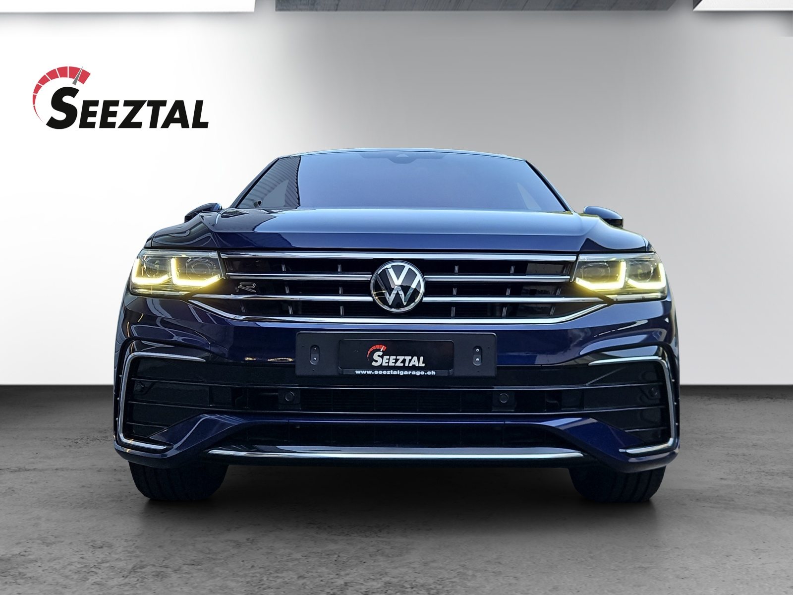 VW Tiguan Allsp2.0 R-Line 4M, Benzin, Occasion / Gebraucht, Automatik - 3