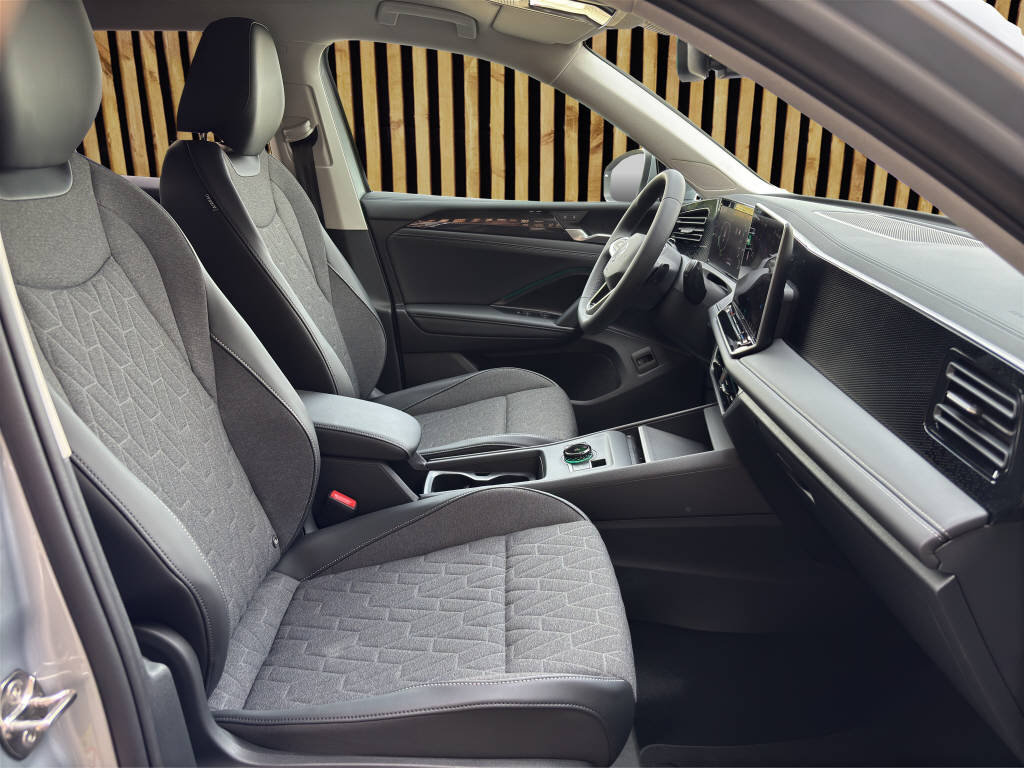 VW Tiguan 1.5 TSI Life DSG, Hybride Leggero Benzina/Elettrica, Automatico - 5