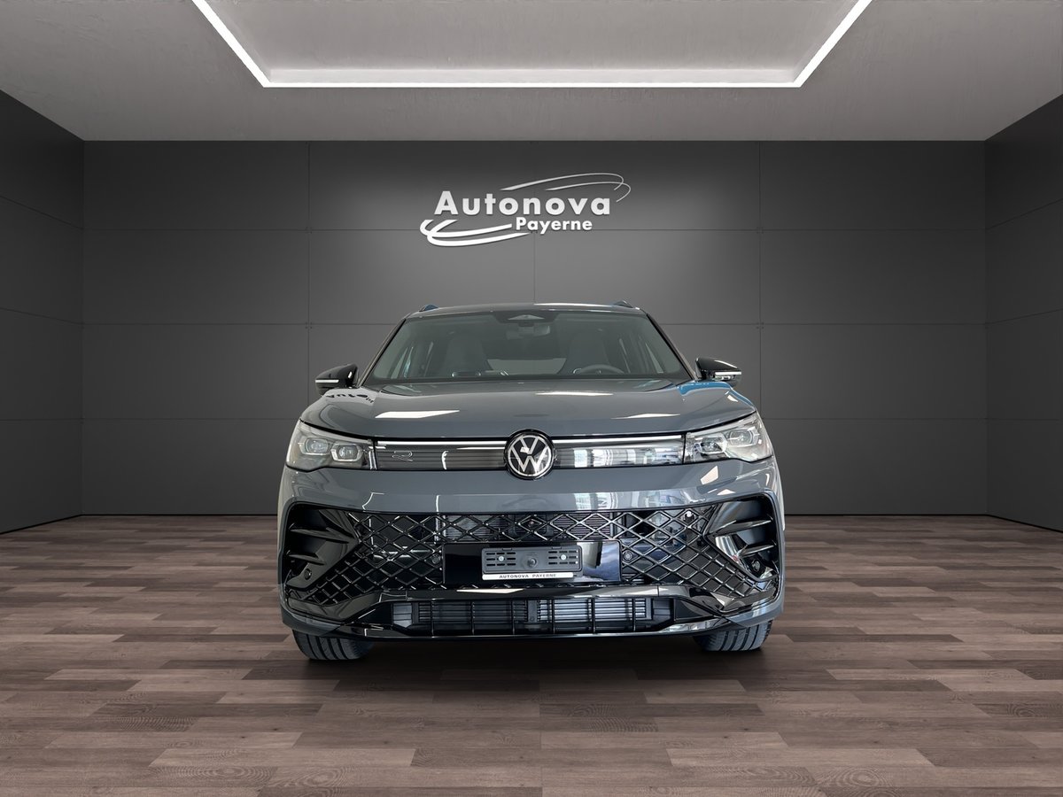 VW Tiguan 1.5 TSI evo2 mHEV R-Line DSG, Mild-Hybrid Petrol/Electric, New car, Automatic - 2