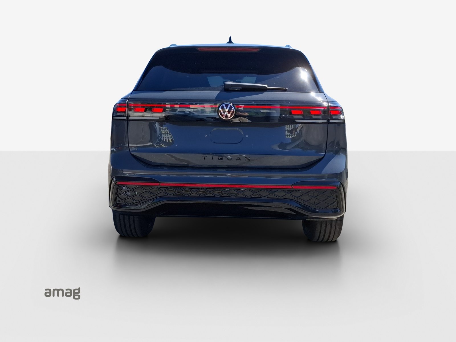 VW Tiguan R-Line, Essence, Voiture nouvelle, Automatique - 4