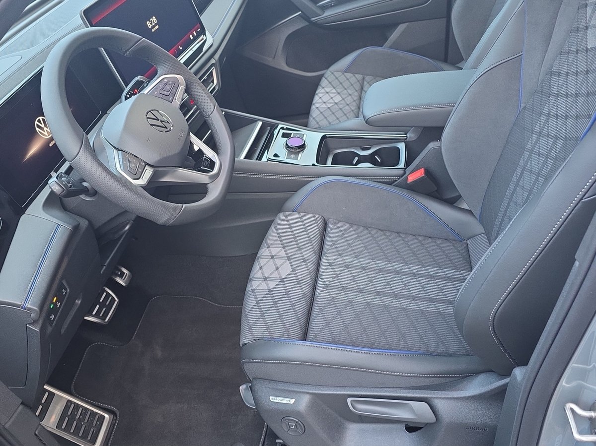 VW Tiguan 2.0 TSI DSG R-Line 4Motion, Benzina, Auto nuove, Automatico - 4