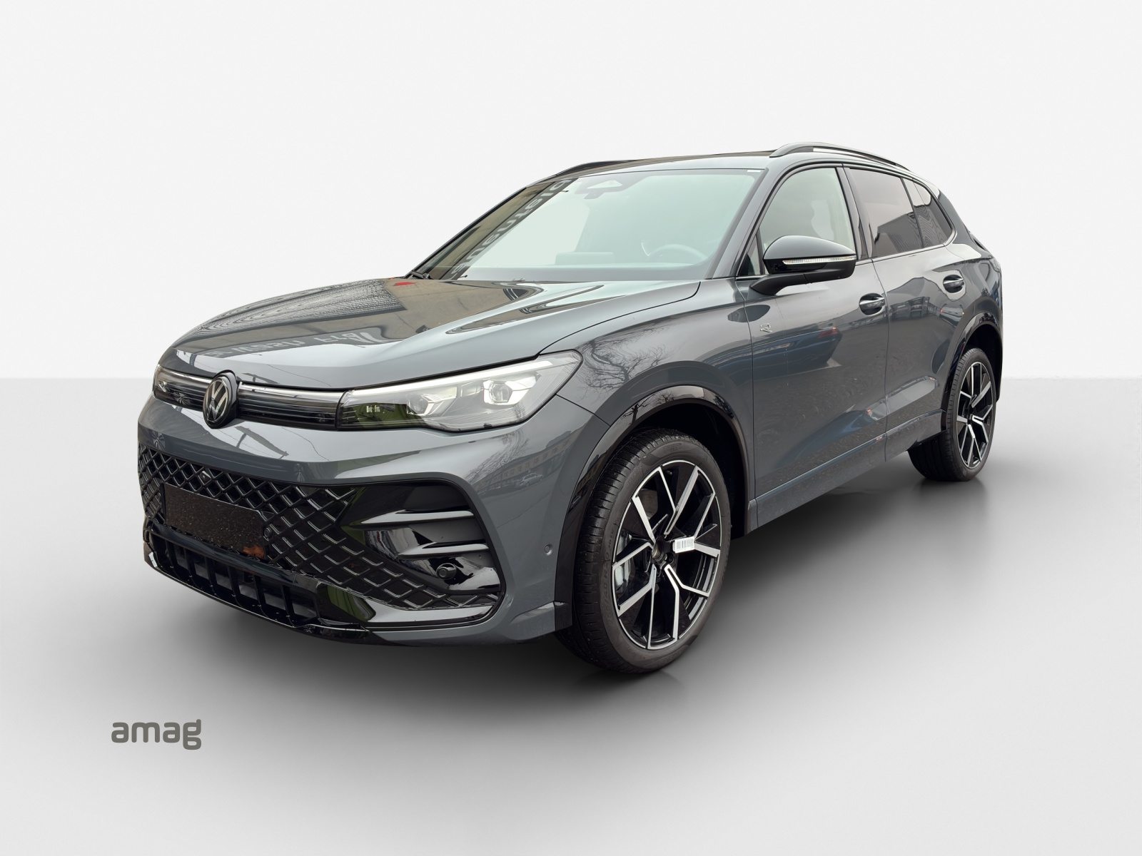 VW Tiguan R-Line