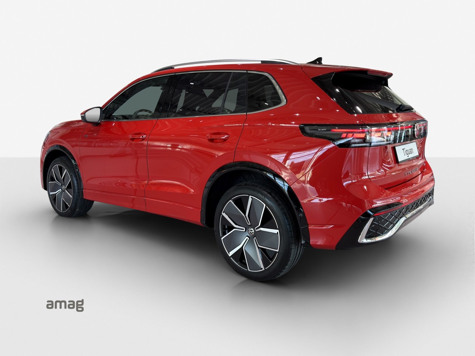 VW Tiguan R-Line, Essence, Voiture nouvelle, Automatique - 3