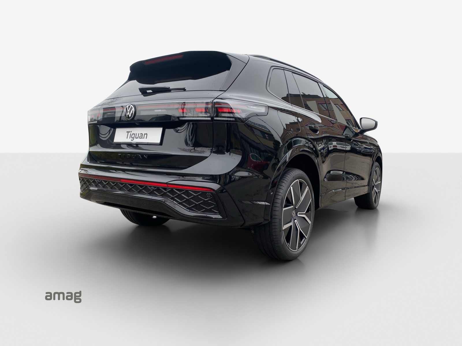 VW Tiguan R-Line, Essence, Voiture nouvelle, Automatique - 5