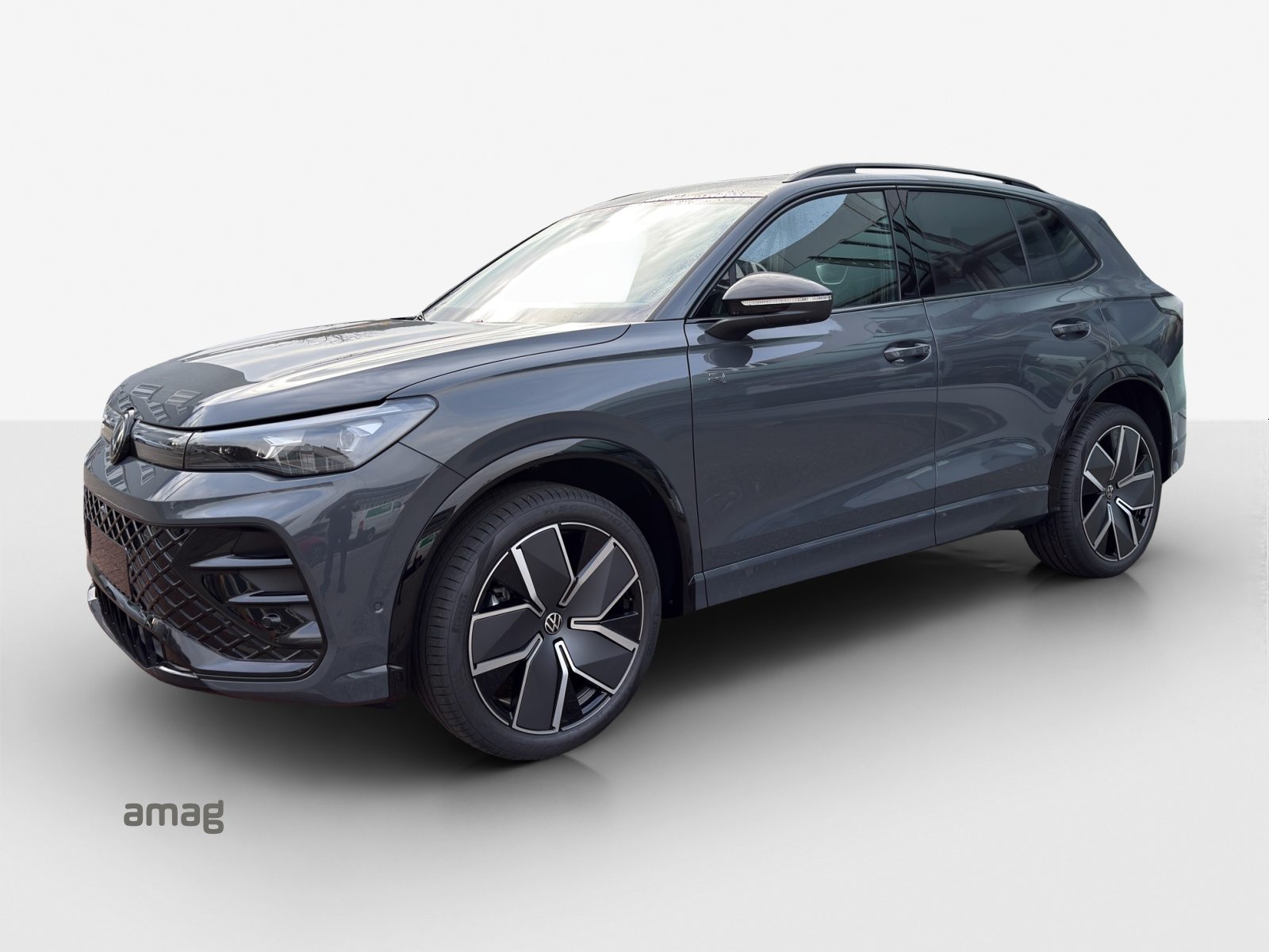 VW Tiguan R-Line