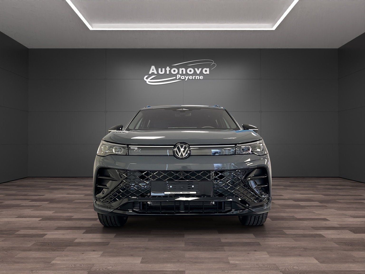 VW Tiguan 1.5 TSI evo2 eHybrid R-Line DSG, Hybride Rechargeable Essence/Électricité, Voiture nouvelle, Automatique - 2