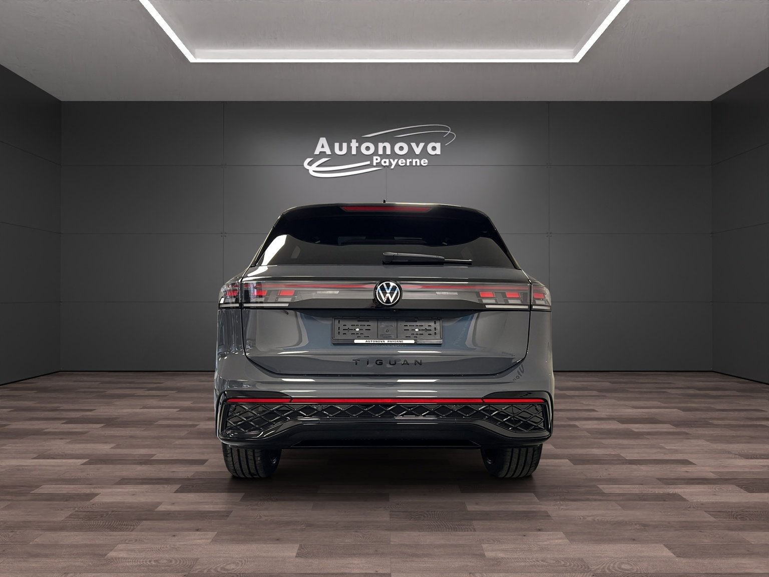 VW Tiguan 1.5 TSI evo2 eHybrid R-Line DSG, Hybride Rechargeable Essence/Électricité, Voiture nouvelle, Automatique - 5