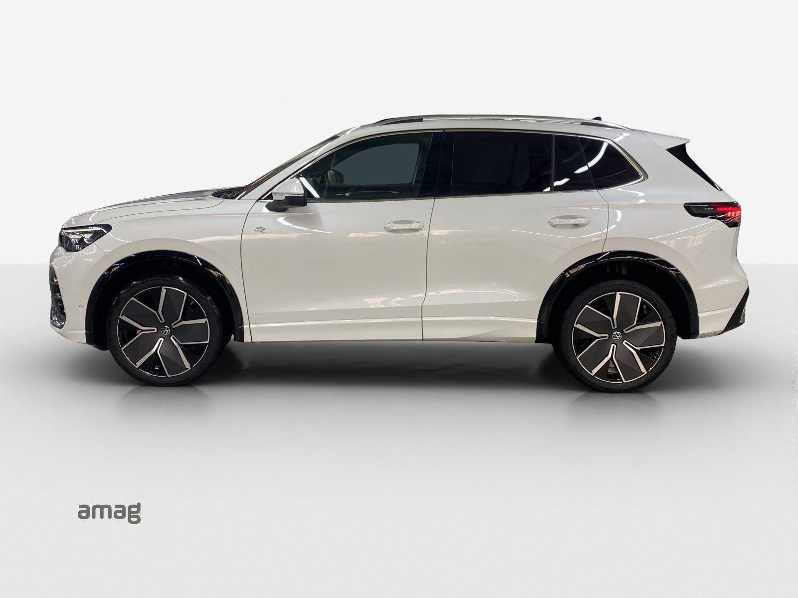 VW Tiguan R-Line, Benzina, Auto nuove, Automatico - 2