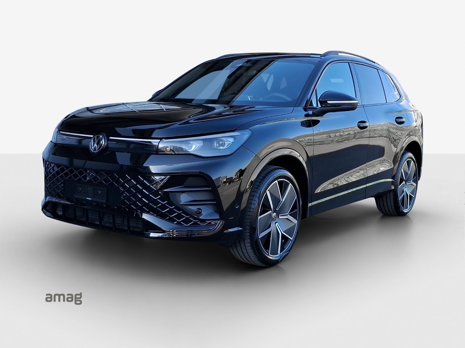VW Tiguan R-Line