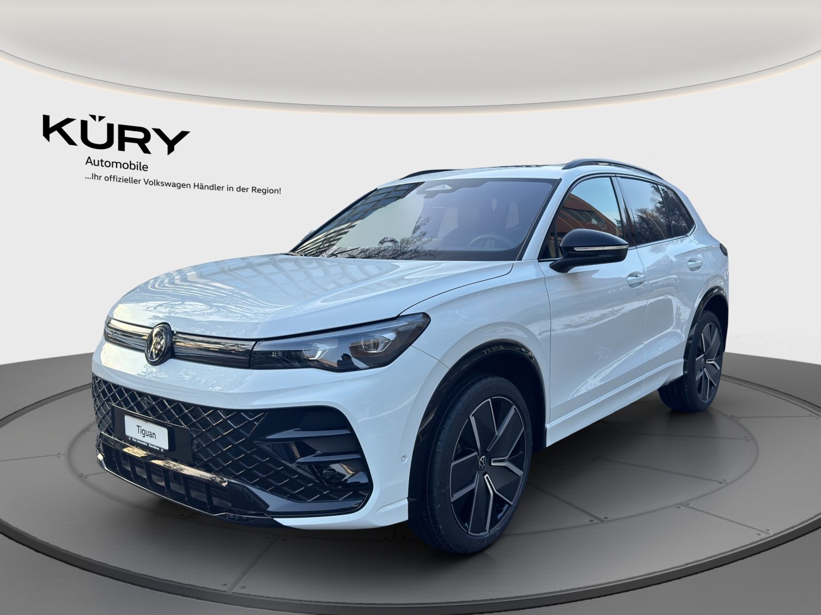 VW Tiguan R-Line