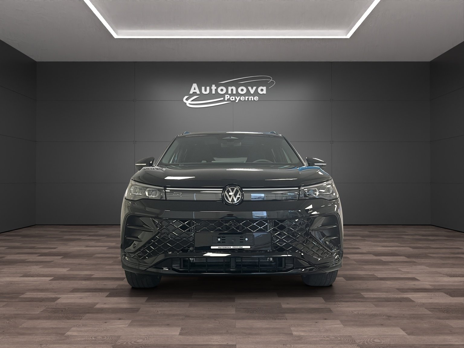 VW Tiguan 1.5 TSI evo2 eHybrid R-Line DSG, Hybride Rechargeable Essence/Électricité, Voiture nouvelle, Automatique - 2