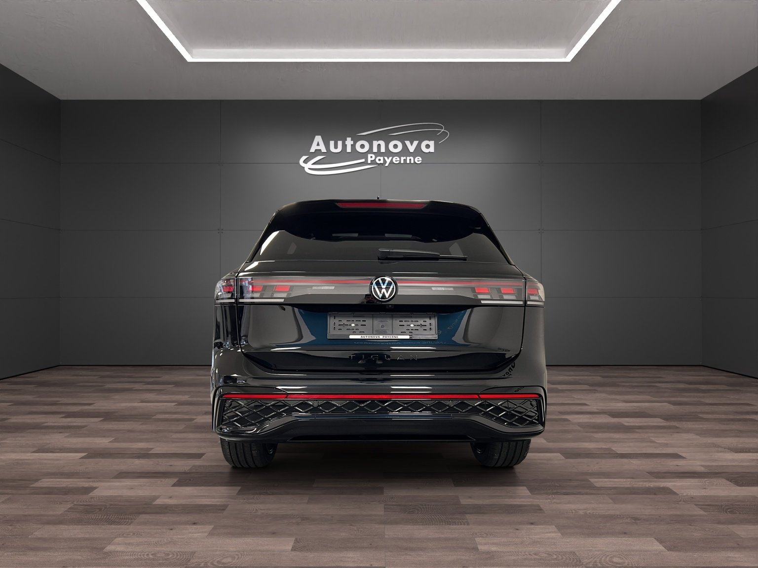VW Tiguan 1.5 TSI evo2 eHybrid R-Line DSG, Hybride Rechargeable Essence/Électricité, Voiture nouvelle, Automatique - 5