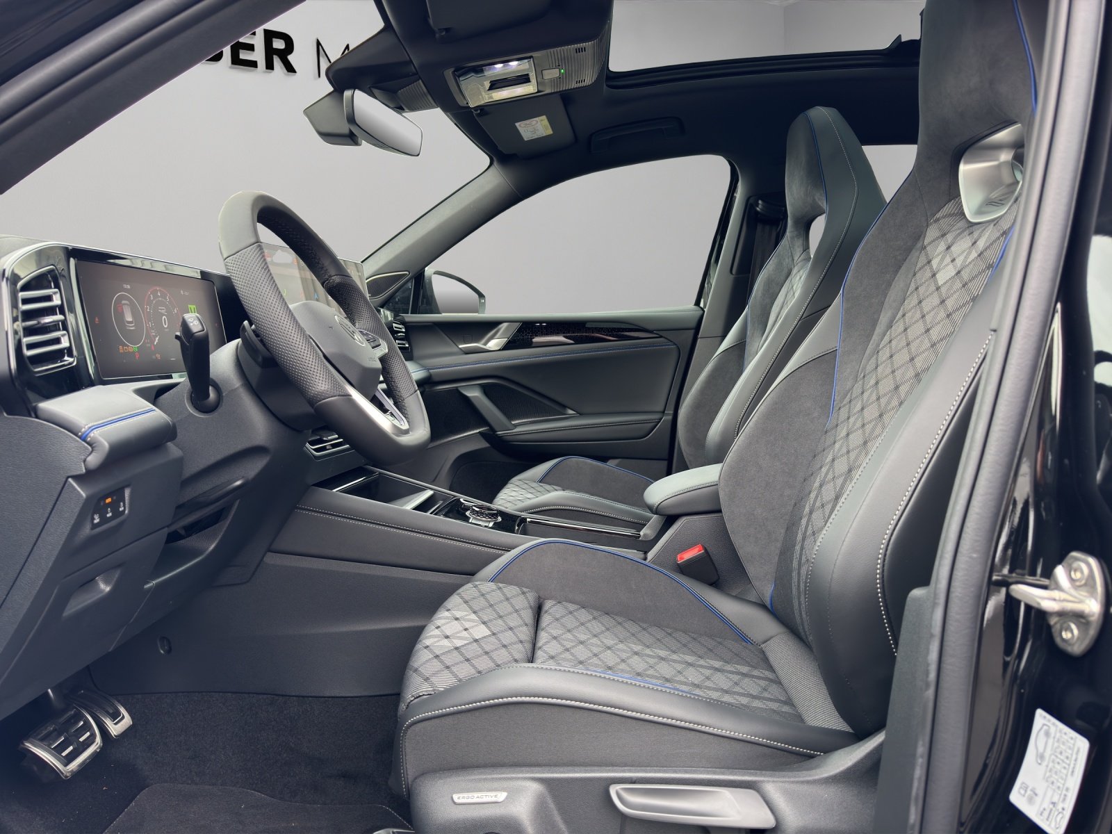 VW Tiguan 2.0 TSI DSG R-Line 4Motion, Benzin, Neuwagen, Automatik - 4