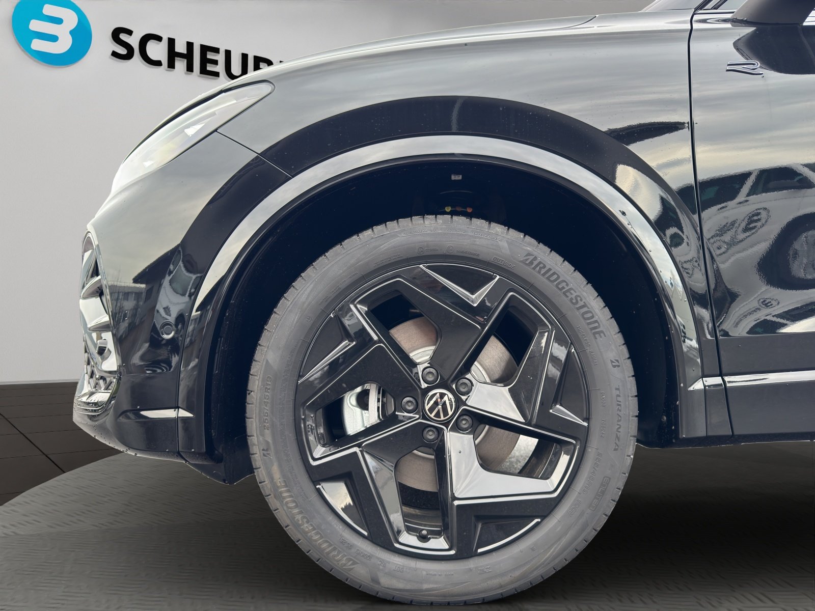 VW Tiguan 2.0 TSI DSG R-Line 4Motion, Benzin, Neuwagen, Automatik - 7