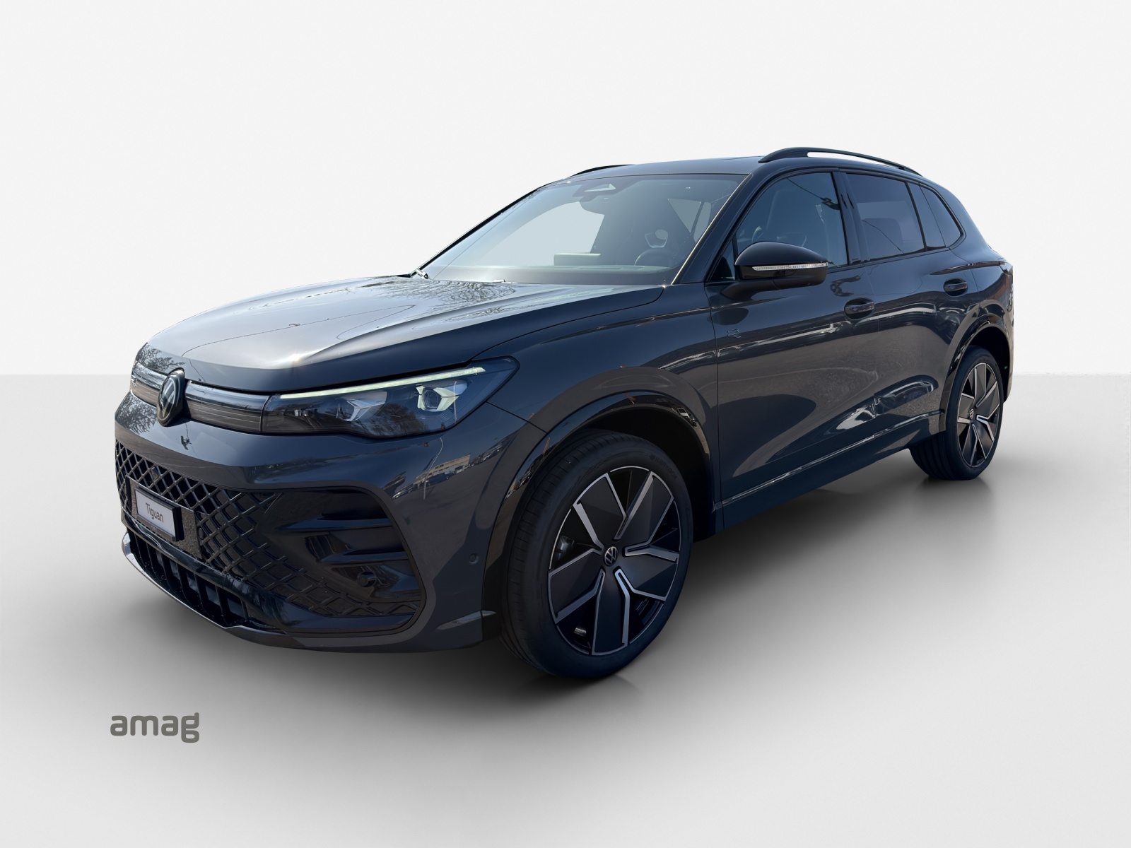 VW Tiguan R-Line