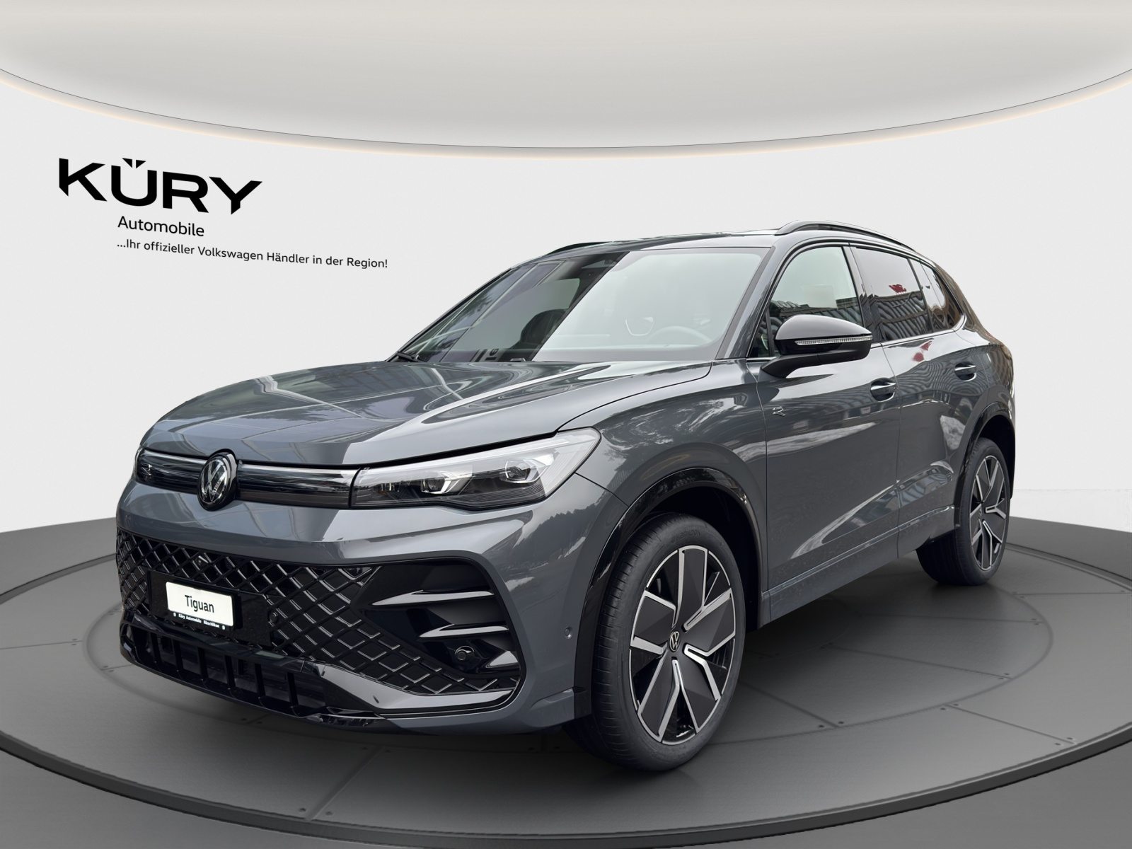 VW Tiguan R-Line