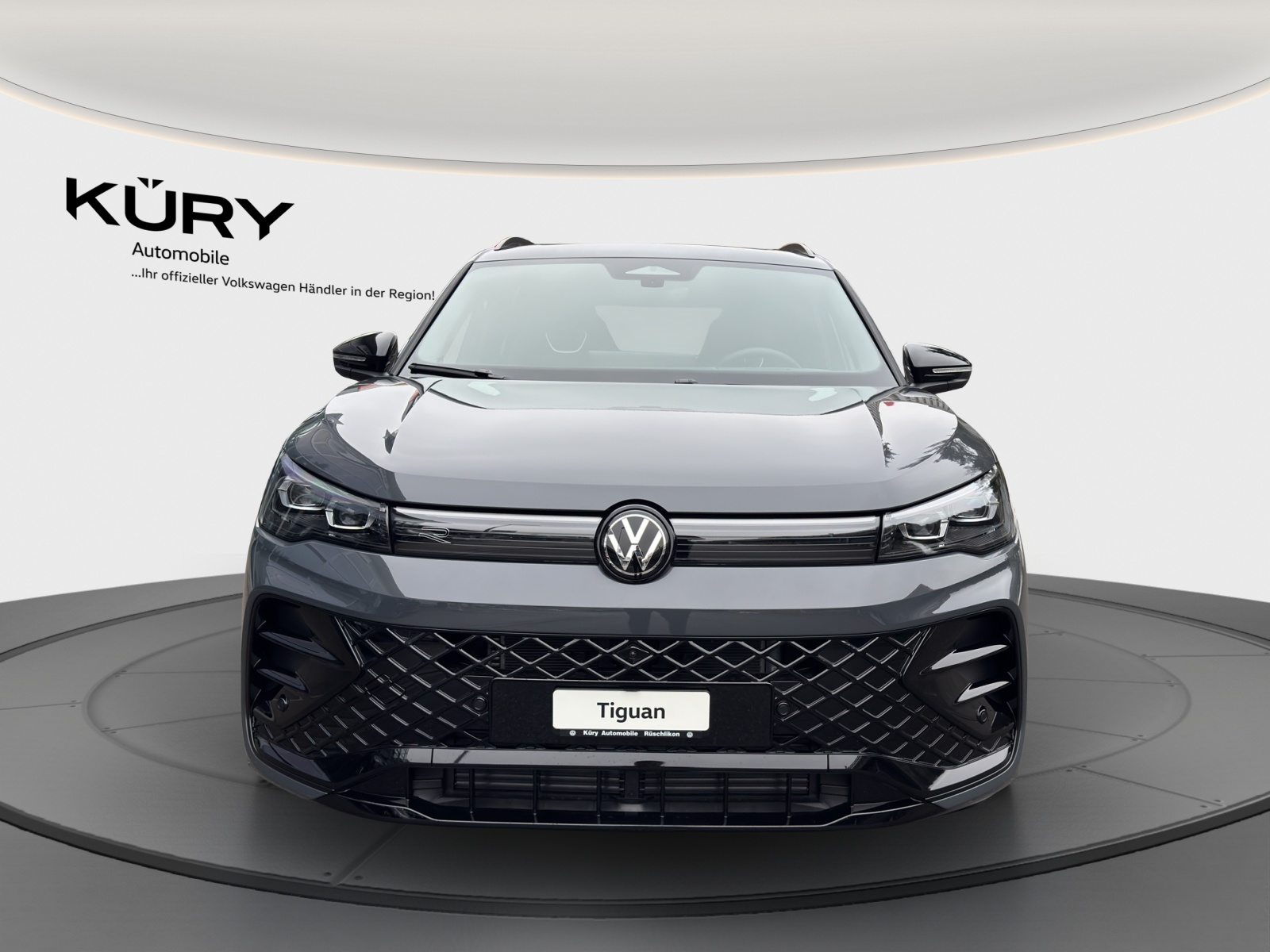 VW Tiguan R-Line, Petrol, New car, Automatic - 2