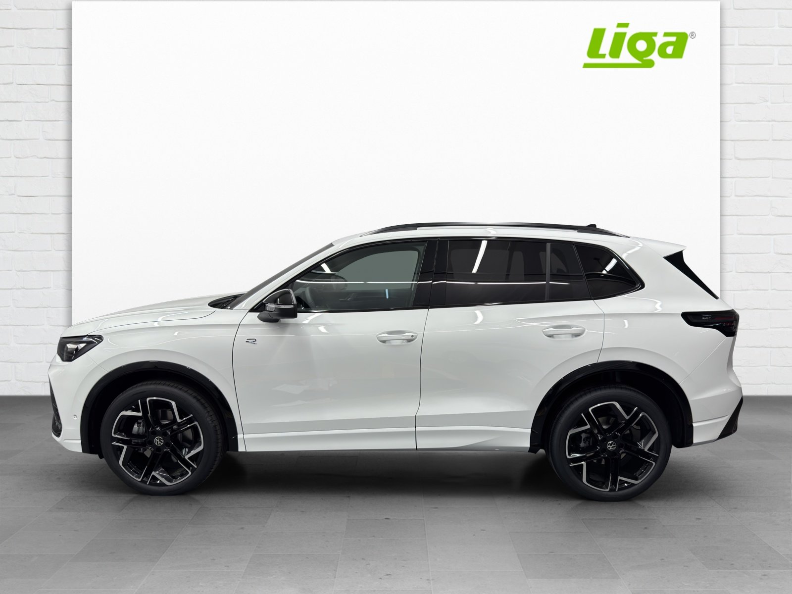 VW Tiguan 2.0 TSI R-Line DSG 4motion