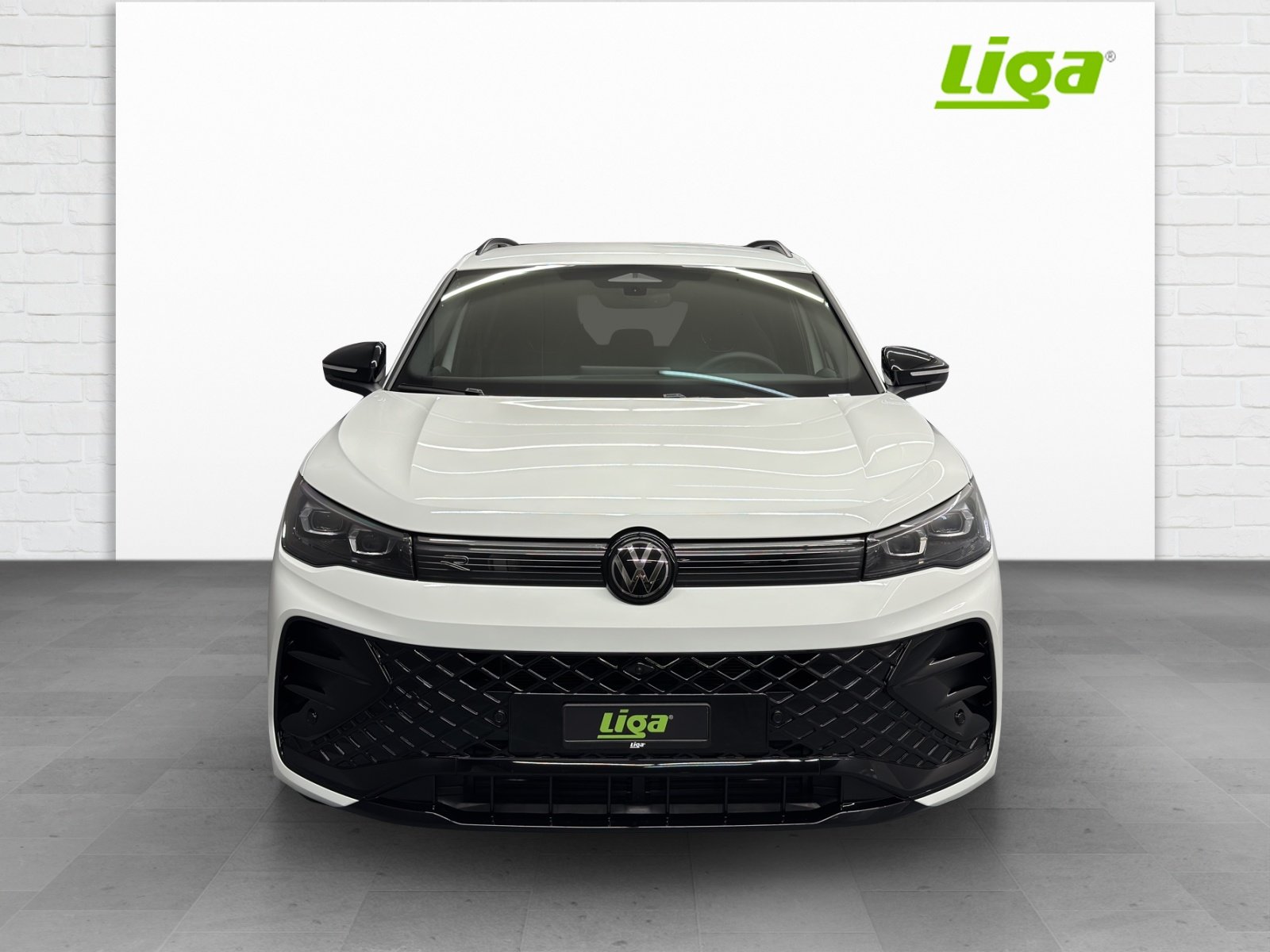 VW Tiguan 2.0 TSI R-Line DSG 4motion, Essence, Voiture nouvelle, Automatique - 3