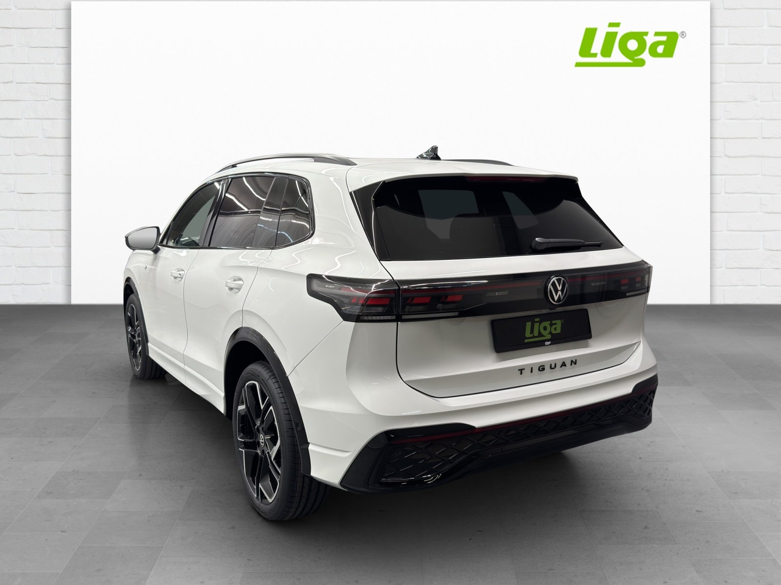 VW Tiguan 2.0 TSI R-Line DSG 4motion, Essence, Voiture nouvelle, Automatique - 4