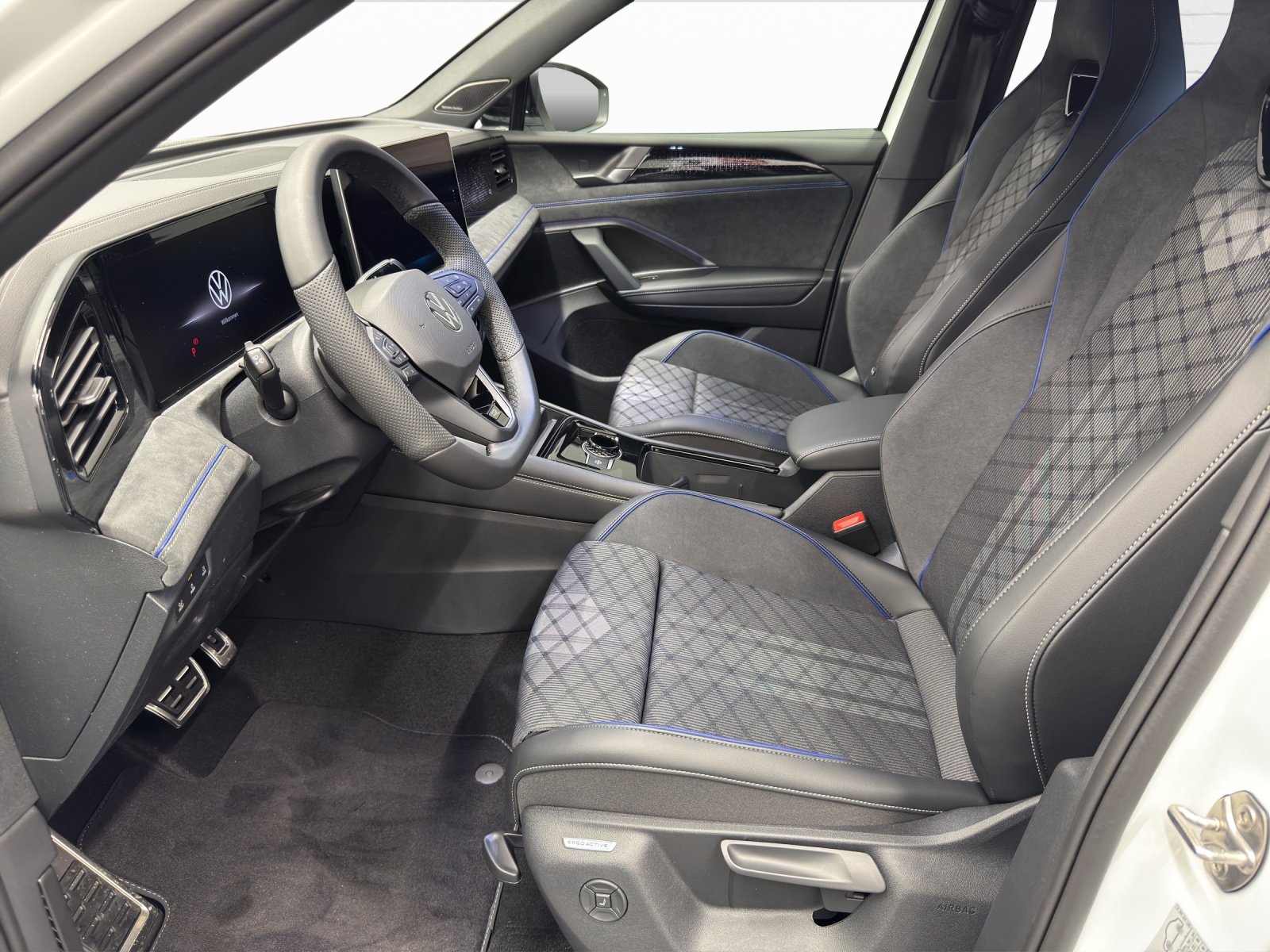 VW Tiguan 2.0 TSI R-Line DSG 4motion, Essence, Voiture nouvelle, Automatique - 7