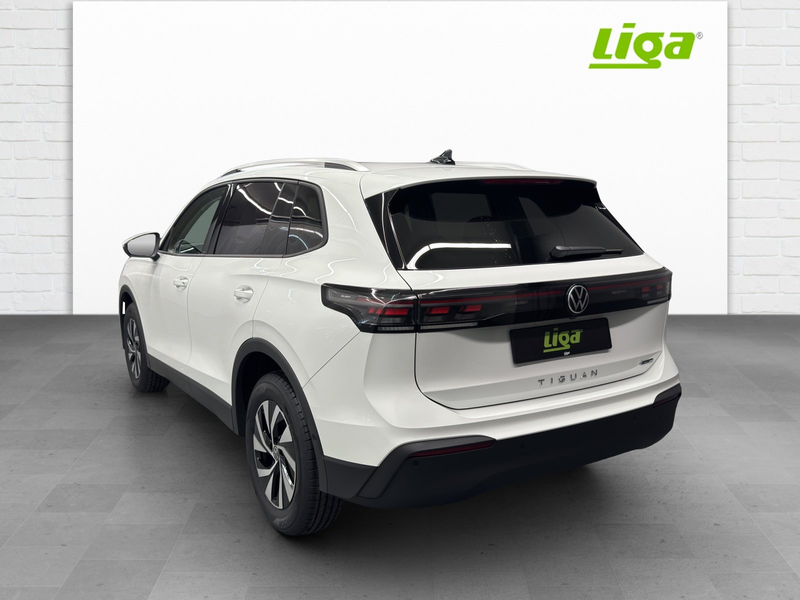 VW Tiguan 2.0 TSI Life United DSG 4motion, Essence, Voiture nouvelle, Automatique - 4