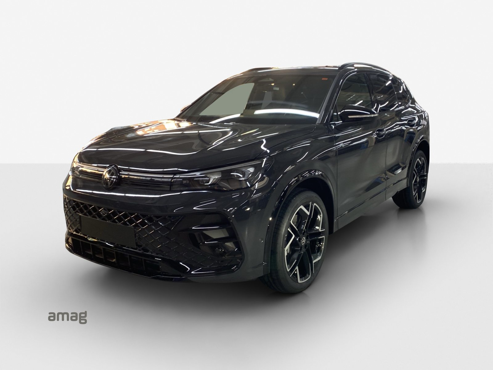 VW Tiguan R-Line