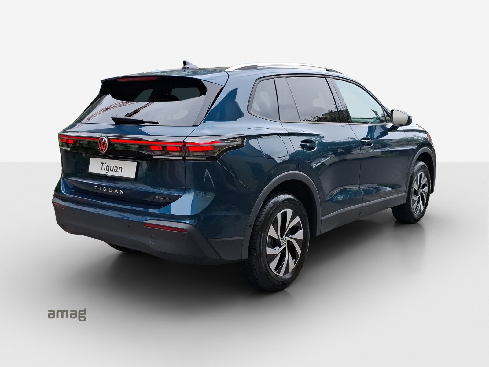 VW Tiguan UNITED, Petrol, New car, Automatic - 5