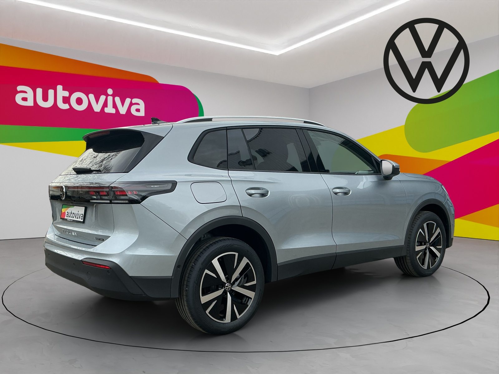 VW Tiguan UNITED, Benzin, Neuwagen, Automatik - 3