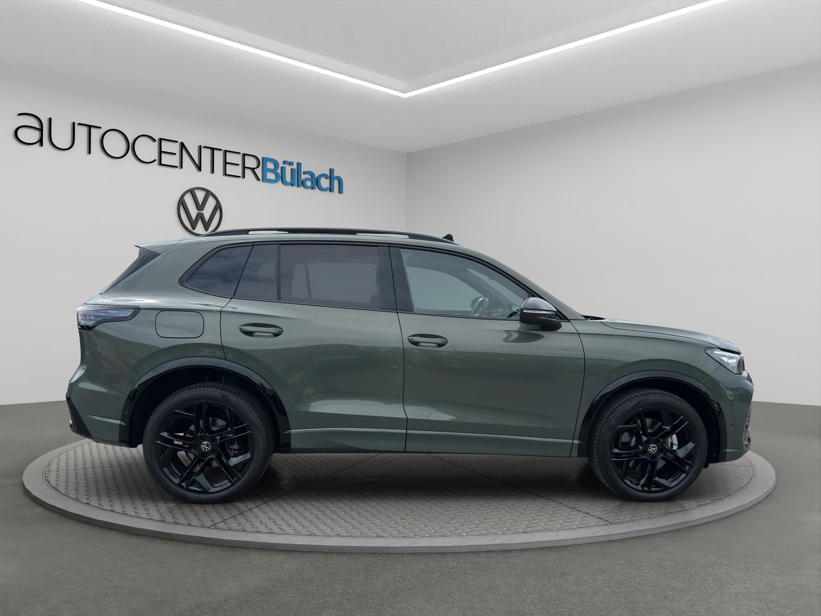 VW Tiguan 2.0 TSI DSG R-Line 4Motion, Petrol, New car, Automatic - 4