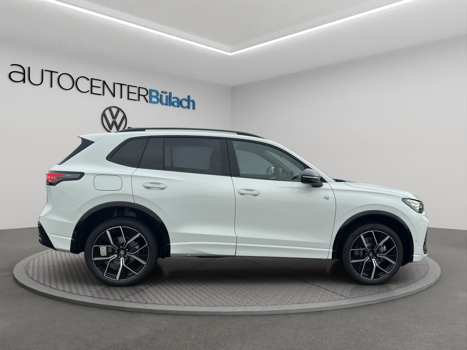 VW Tiguan 2.0 TSI United DSG 4Motion, Essence, Voiture nouvelle, Automatique - 4