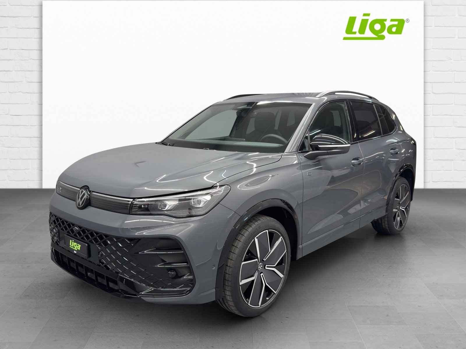 VW Tiguan 2.0 TSI R-Line DSG 4motion, Benzina, Auto nuove, Automatico - 2