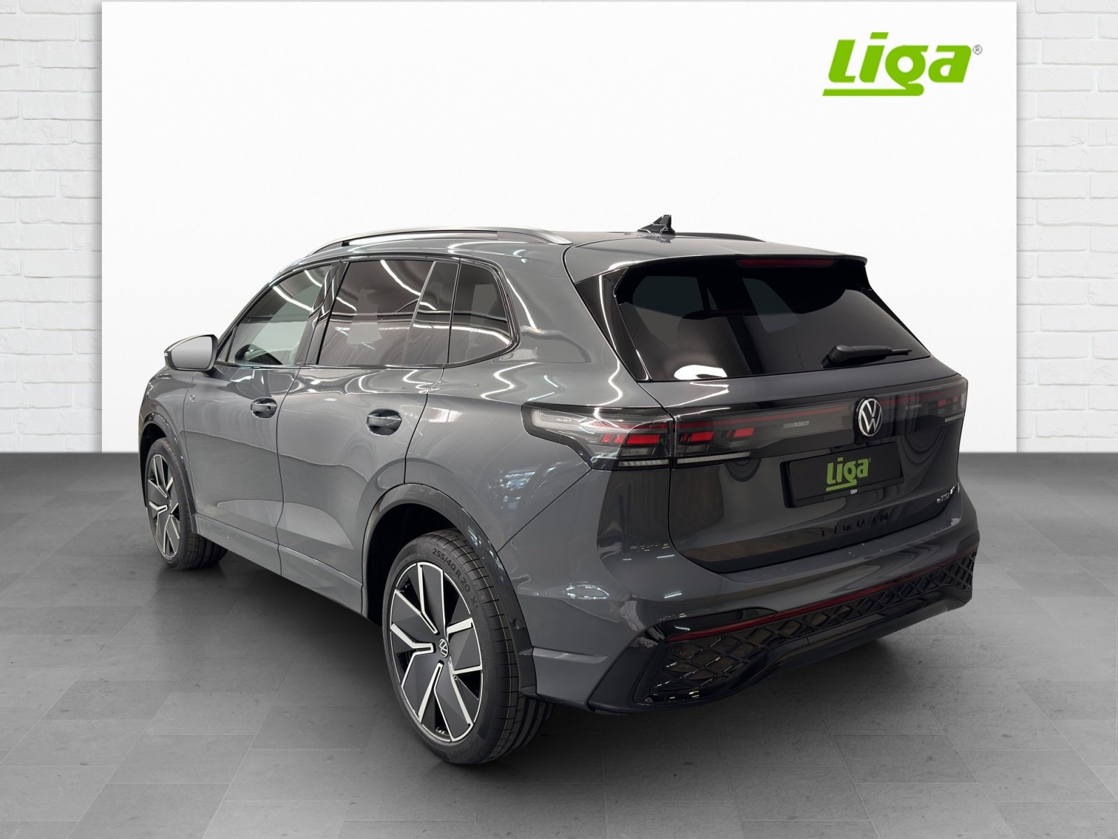 VW Tiguan 2.0 TSI R-Line DSG 4motion, Benzina, Auto nuove, Automatico - 4