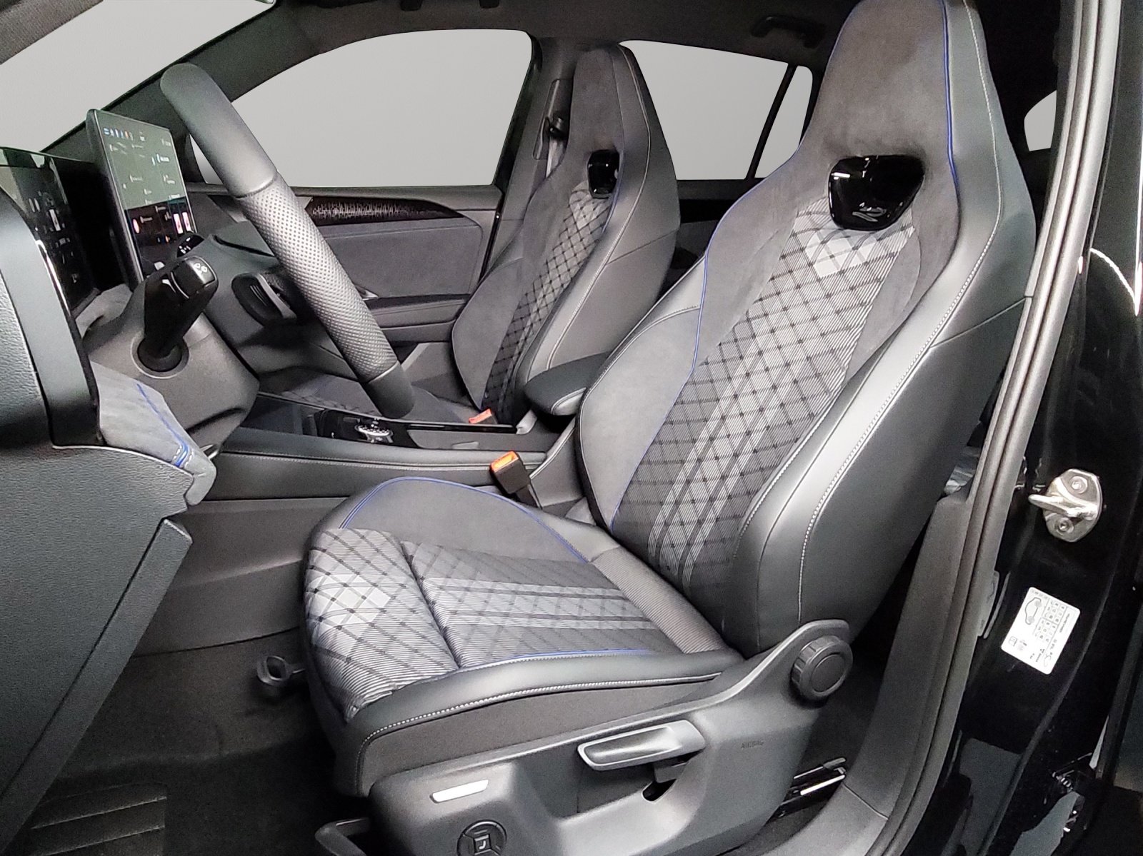 VW Tiguan 2.0 TSI DSG R-Line 4Motion, Benzin, Neuwagen, Automatik - 6