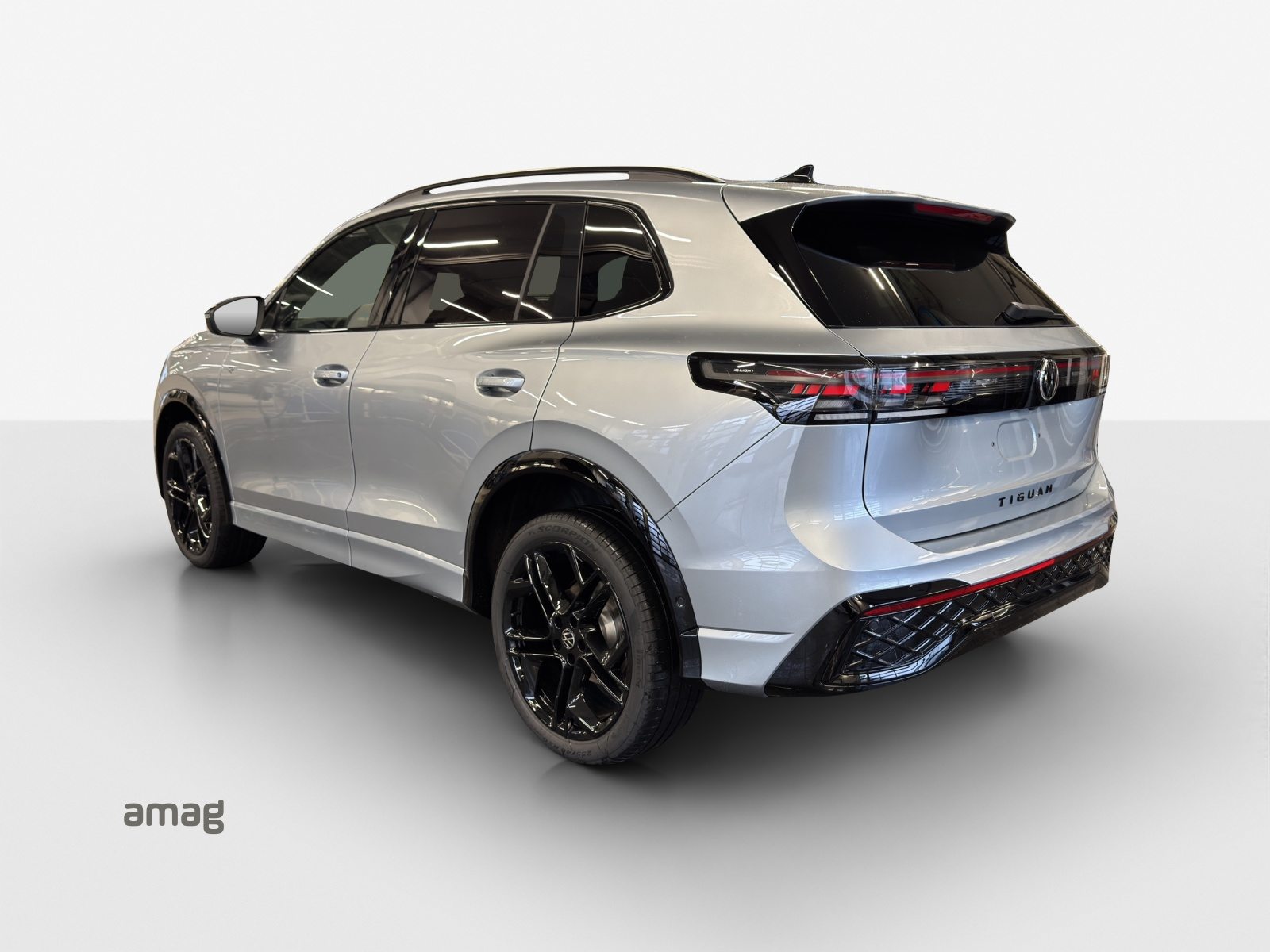 VW Tiguan R-Line, Essence, Voiture nouvelle, Automatique - 3