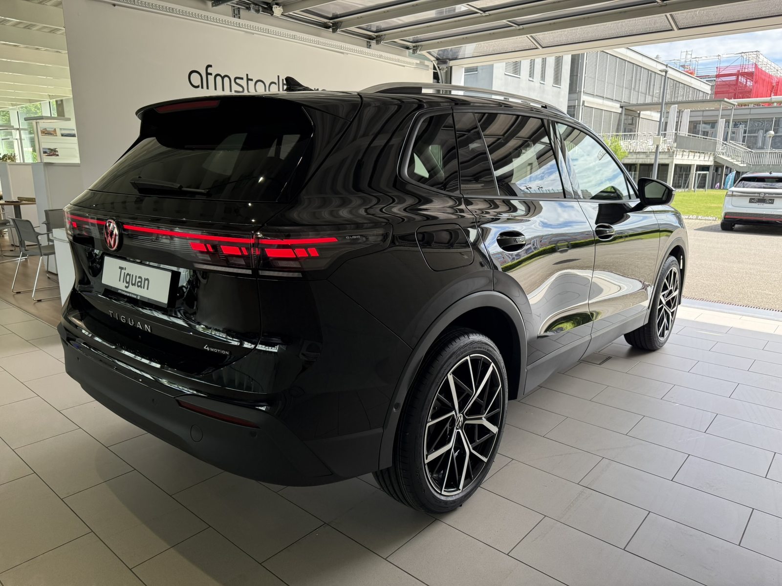 VW Tiguan UNITED, Benzin, Neuwagen, Automatik - 7