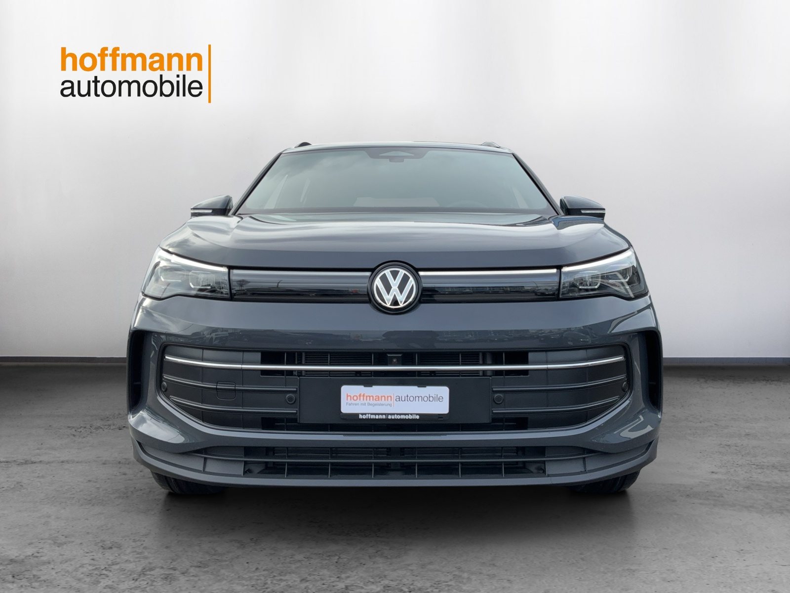 VW Tiguan UNITED, Essence, Voiture nouvelle, Automatique - 2