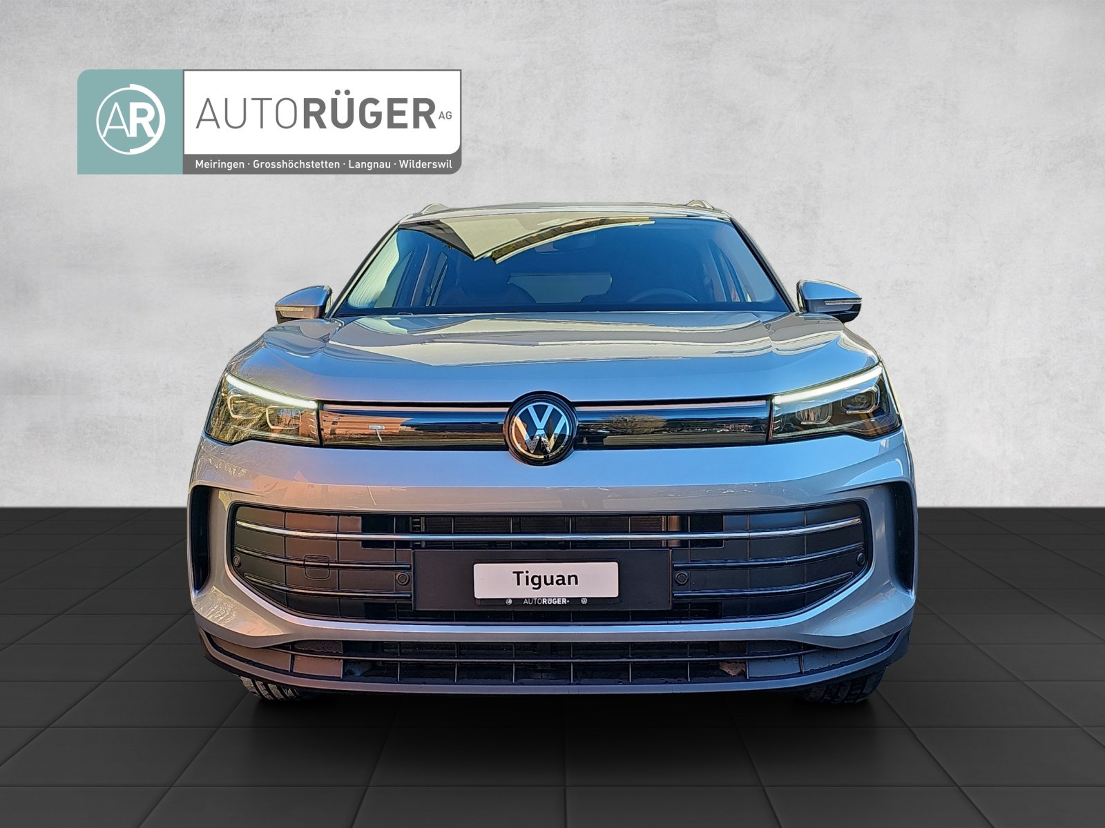 VW Tiguan 2.0 TSI DSG United 4Motion, Petrol, New car, Automatic - 2