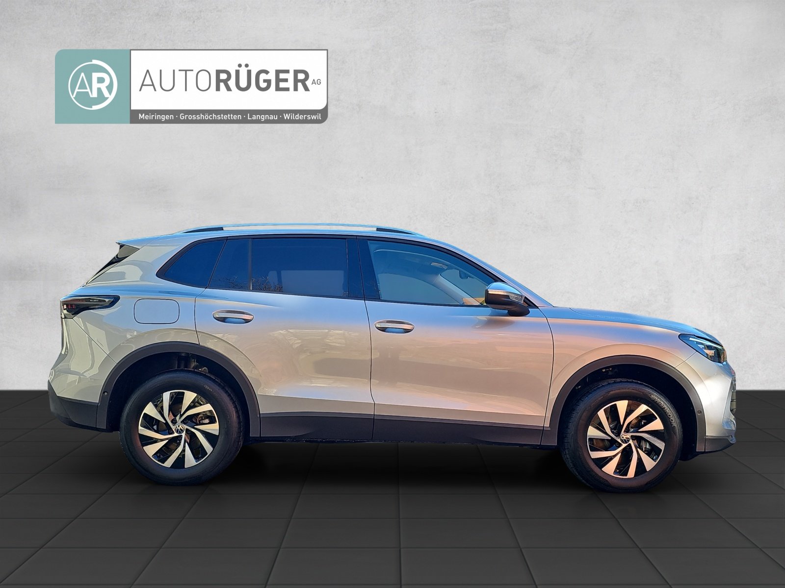 VW Tiguan 2.0 TSI DSG United 4Motion, Petrol, New car, Automatic - 7