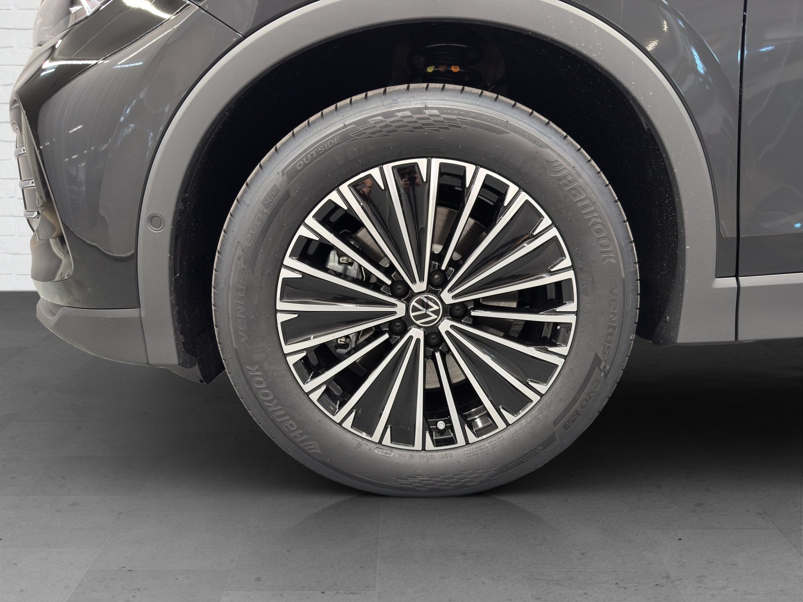 VW Tiguan 2.0 TDI SCR Elegance DSG 4motion, Diesel, Voiture nouvelle, Automatique - 6