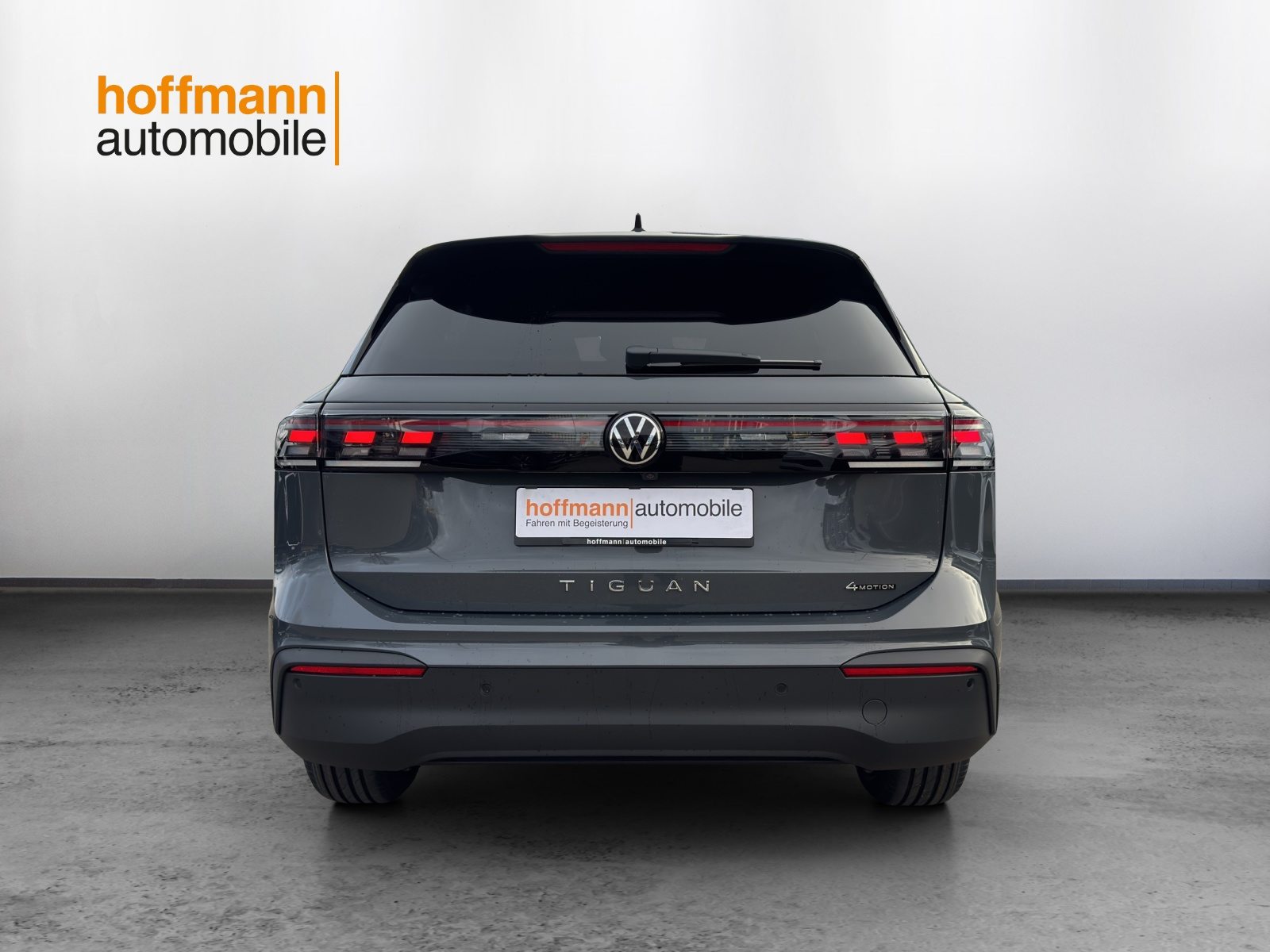 VW Tiguan Life UNITED, Petrol, New car, Automatic - 5