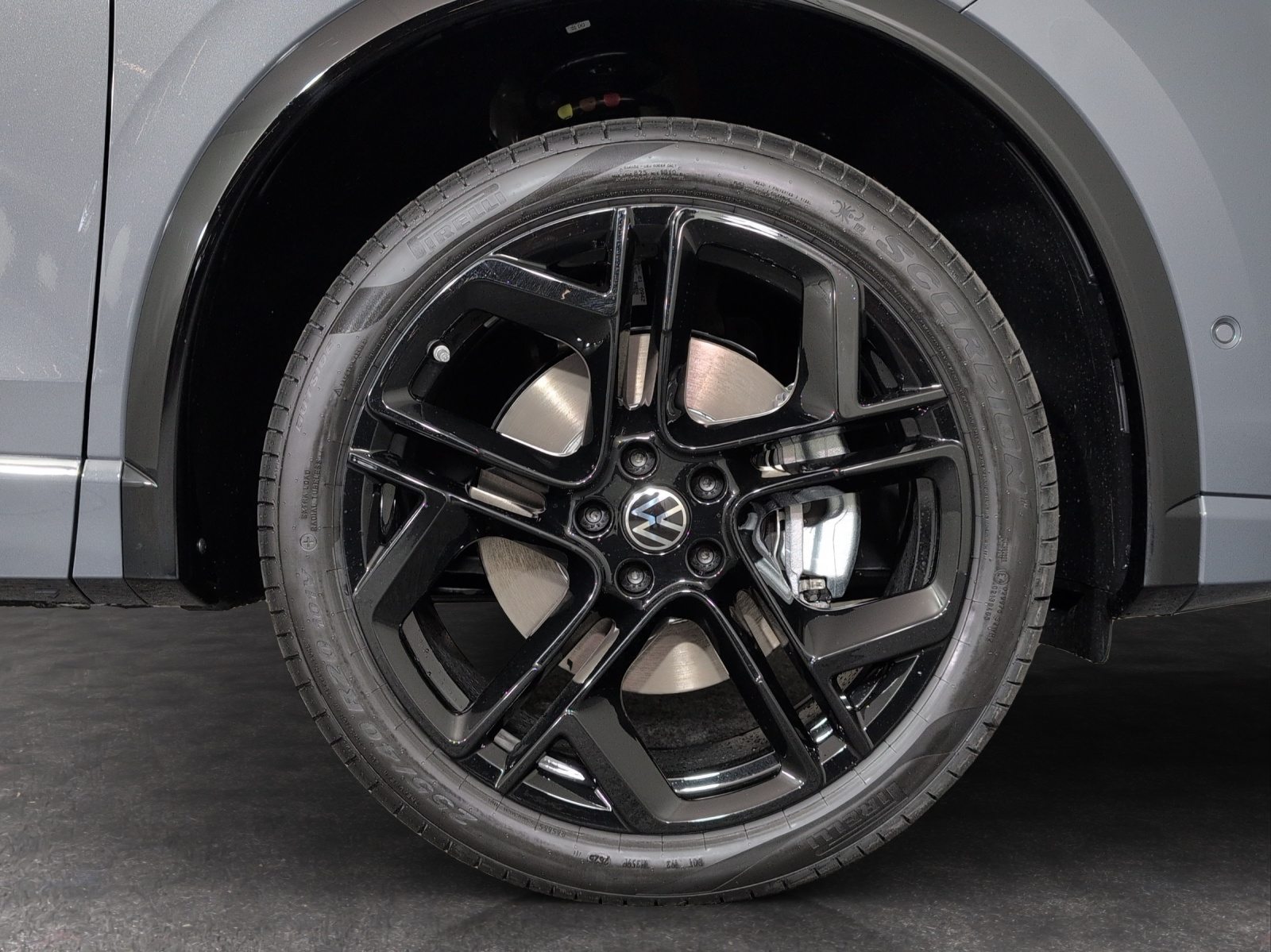 VW Tiguan R-Line UNITED, Diesel, Voiture nouvelle, Automatique - 5