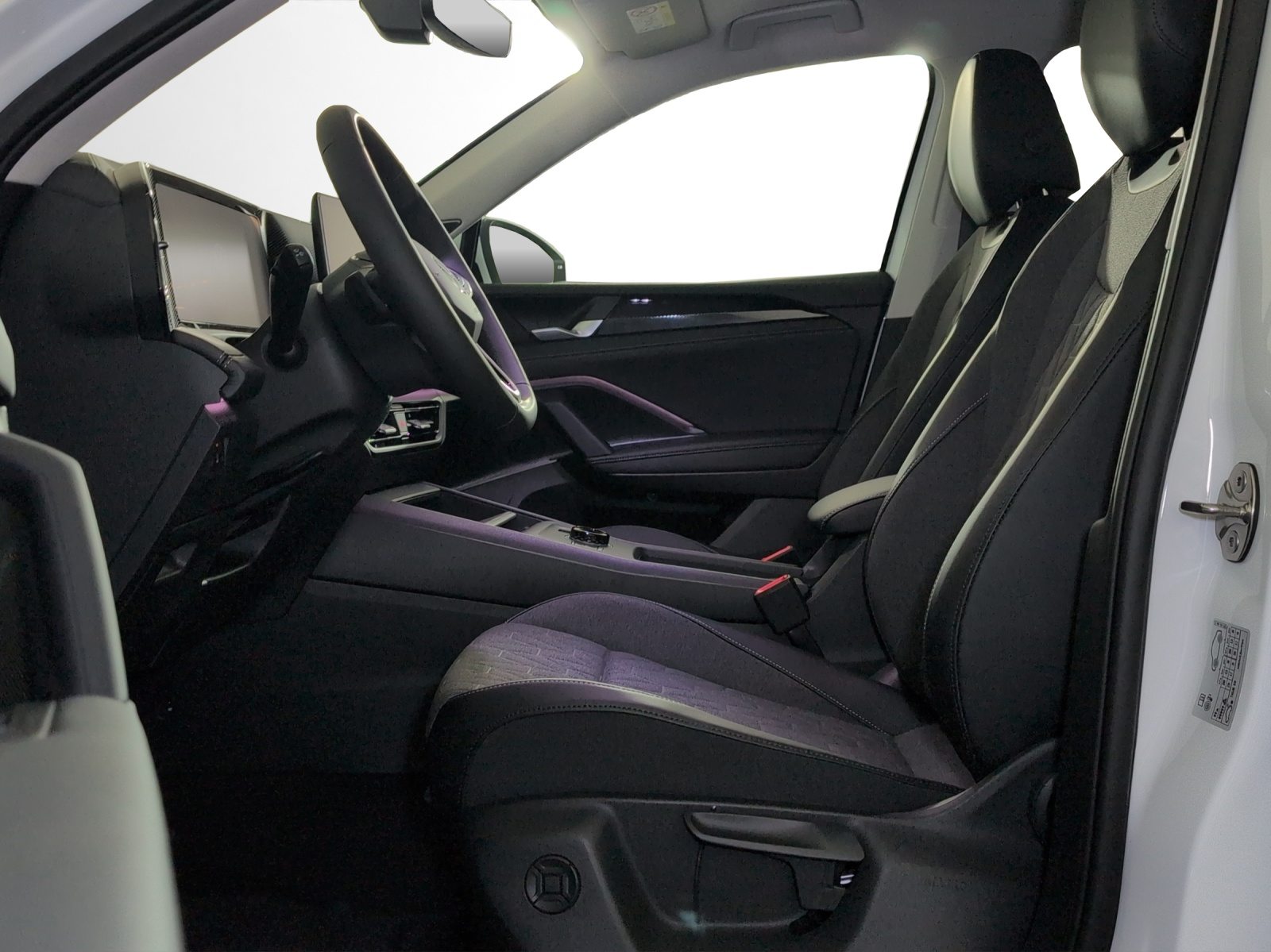 VW Tiguan UNITED, Benzina, Auto nuove, Automatico - 6