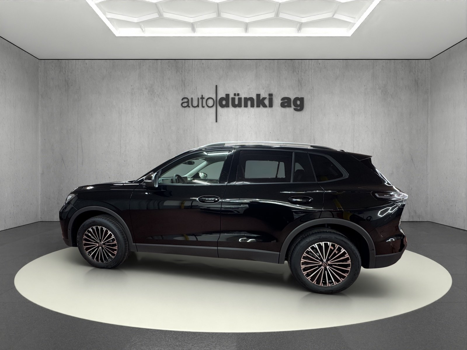 VW Tiguan 2.0 TSI DSG United 4Motion, Benzina, Auto nuove, Automatico - 2