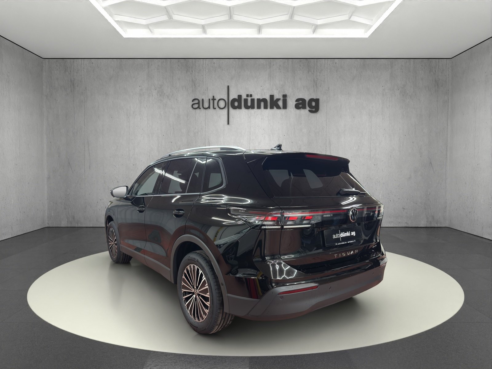 VW Tiguan 2.0 TSI DSG United 4Motion, Benzina, Auto nuove, Automatico - 3