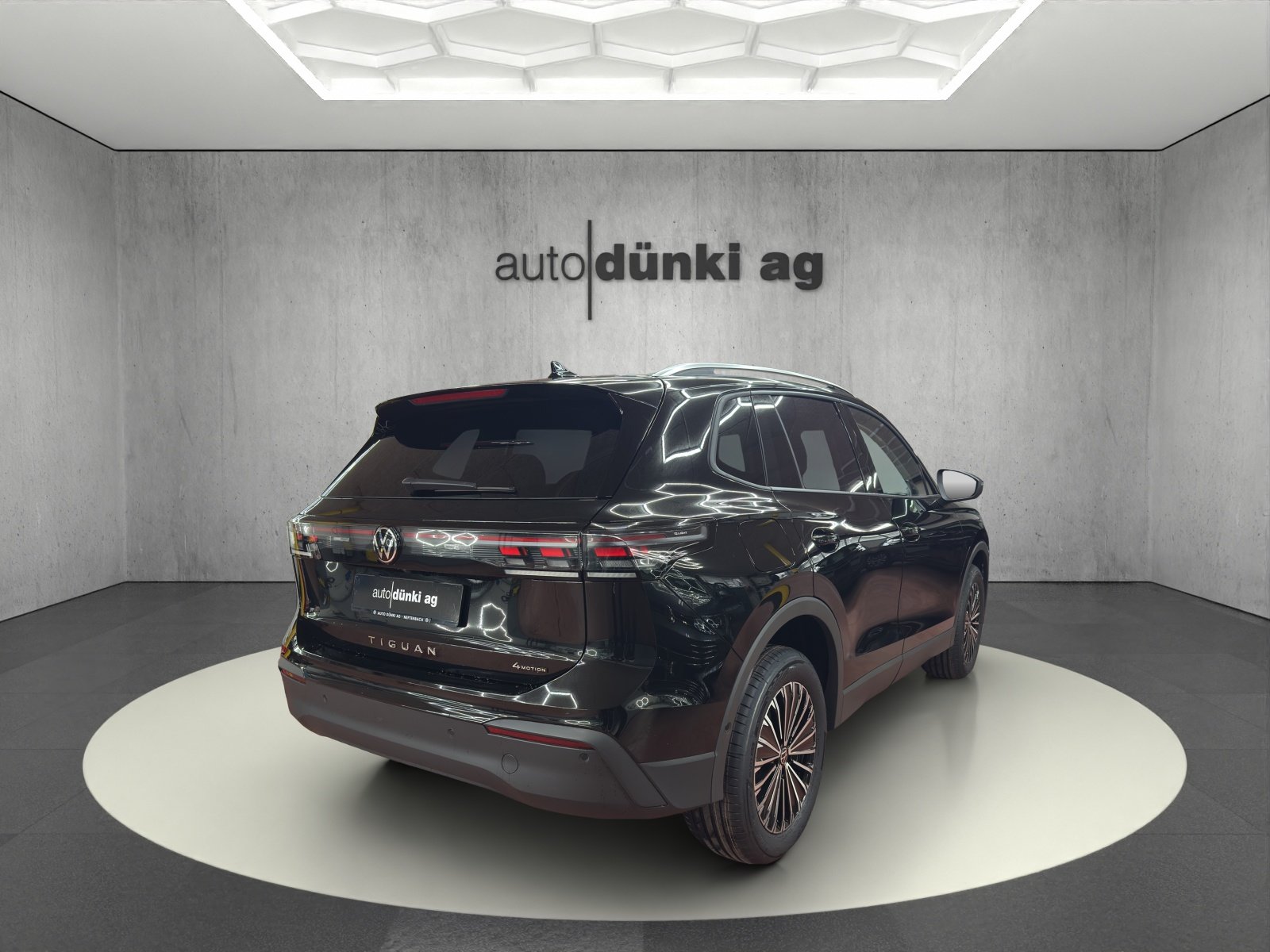 VW Tiguan 2.0 TSI DSG United 4Motion, Benzina, Auto nuove, Automatico - 4